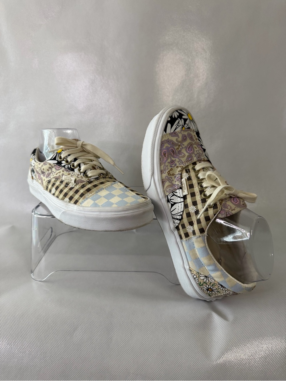 Vans Meadow Patchwork Sneakers – Women’s Size 8